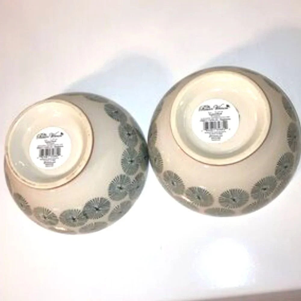 PIONEER WOMAN Bowl Cream with Green Starburst Red Interior 6 inches Set of 2
